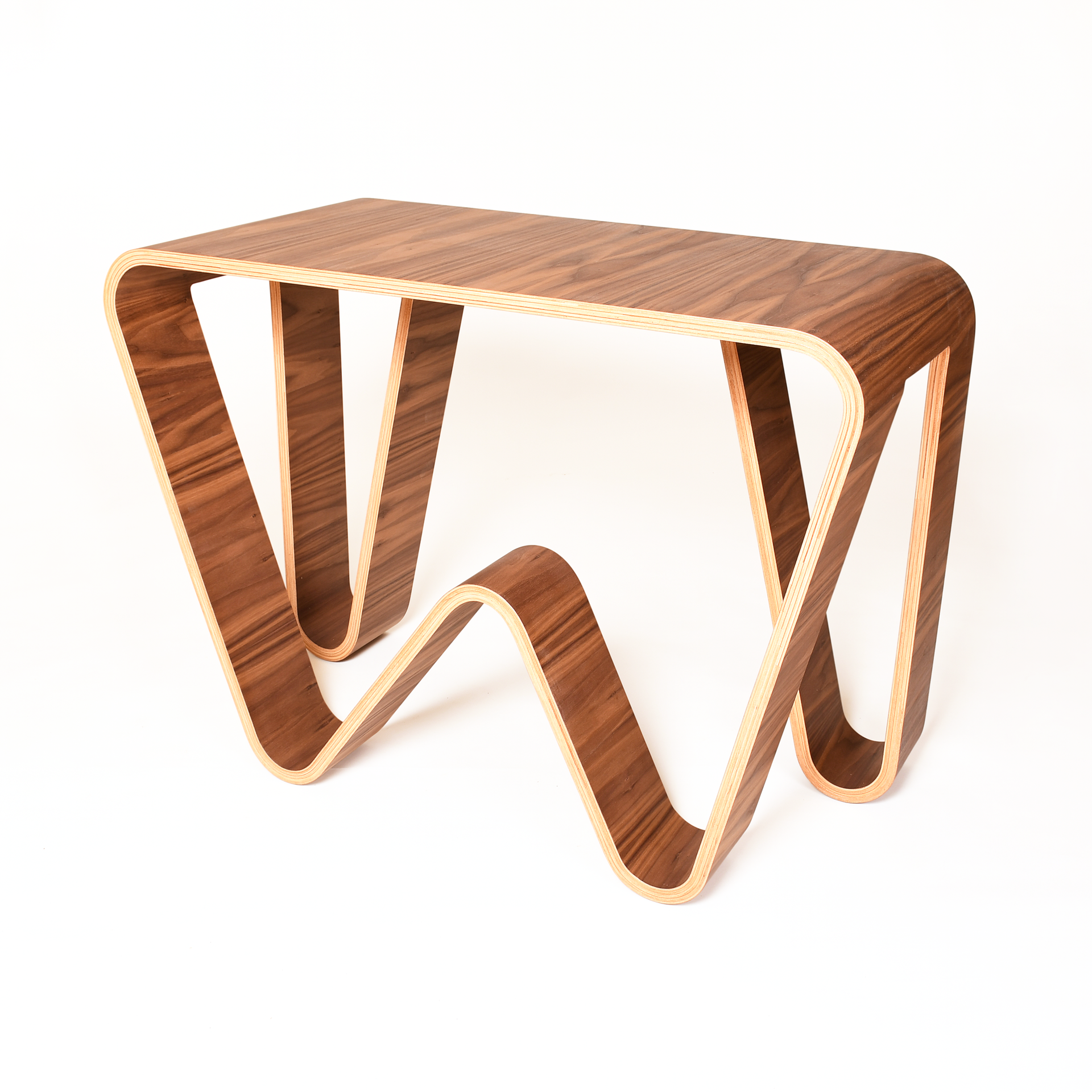 W Desk – Kino Guérin